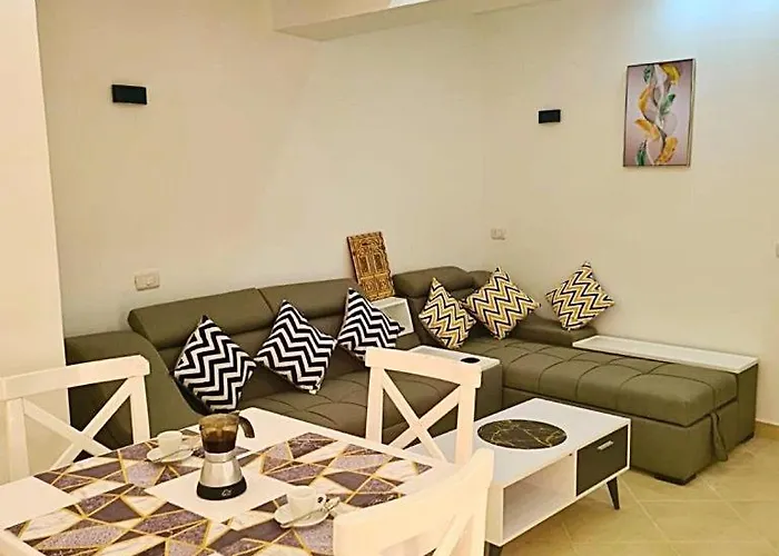 Apartment 123